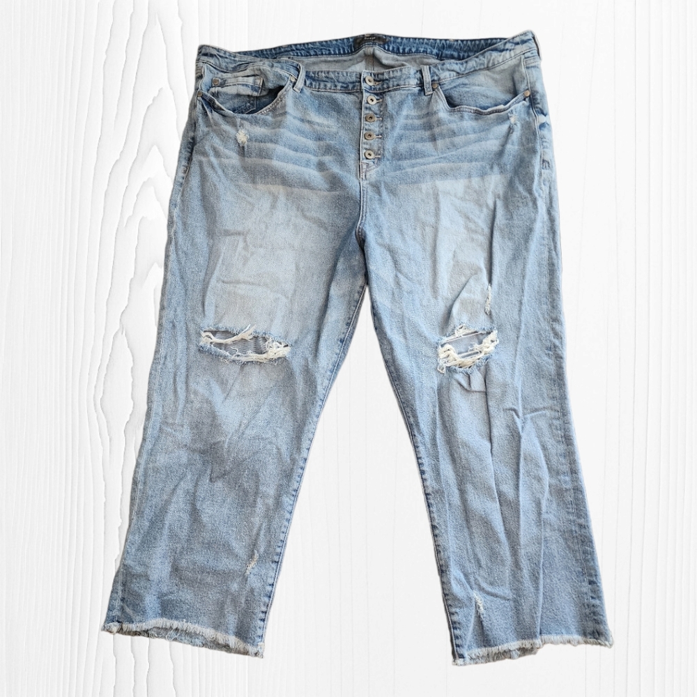 Torrid Button Fly‎ Cropped Raw Hem Jeans